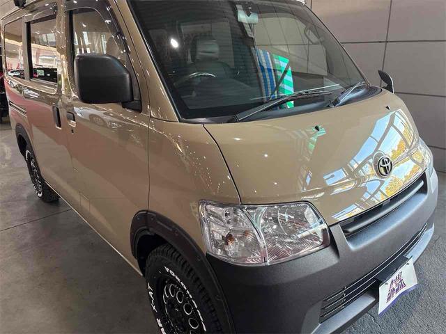 タウンエースバン ＧＬ　４ＷＤ　両側スライドドア　ＣＶＴ　ＣＤ　エアコン　パワーウィンドウ　運転席エアバッグ　センターデフロック（14枚目）