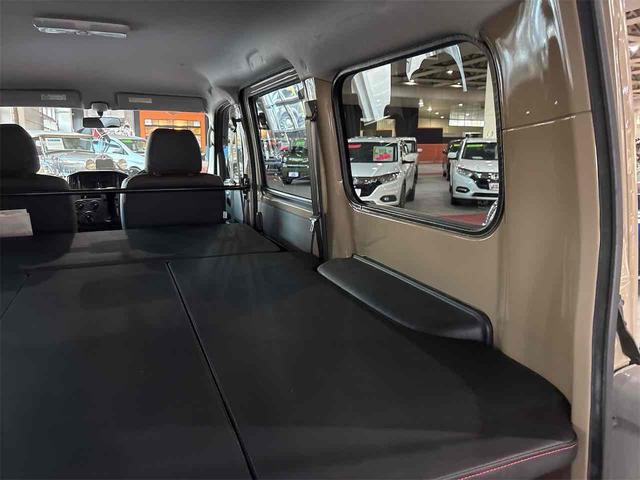 タウンエースバン ＧＬ　４ＷＤ　両側スライドドア　ＣＶＴ　ＣＤ　エアコン　パワーウィンドウ　運転席エアバッグ　センターデフロック（22枚目）