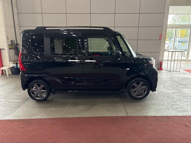 タント ファンクロスターボ　４ＷＤ　ドライブレコーダー　ＥＴＣ　全周囲カメラ　両側電動スライドドア　ＴＶ　クリアランスソナー　衝突被害軽減システム　オートライト　ＬＥＤヘッドランプ　ヘッドライトウォッシャー　スマートキー（14枚目）