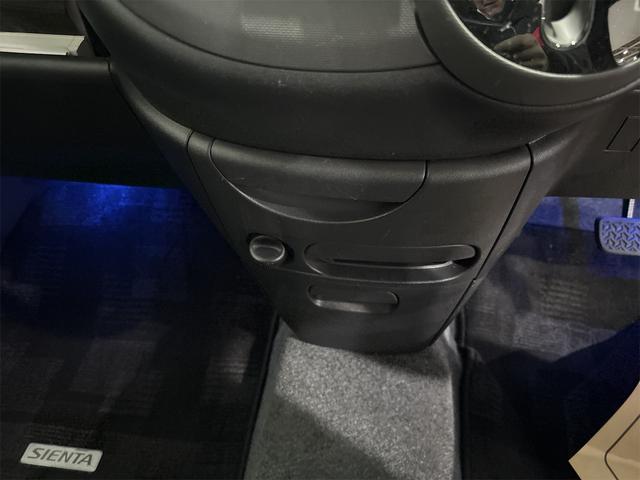 シエンタ ＤＩＣＥ－Ｇ　４ＷＤ　ＥＴＣ　バックカメラ　ナビ　ＴＶ　両側電動スライドドア　ＨＩＤ　キーレスエントリー　電動格納ミラー　後席モニター　ＡＴ　ＵＳＢ　Ｂｌｕｅｔｏｏｔｈ　衝突安全ボディ　ＡＢＳ　エアコン（7枚目）