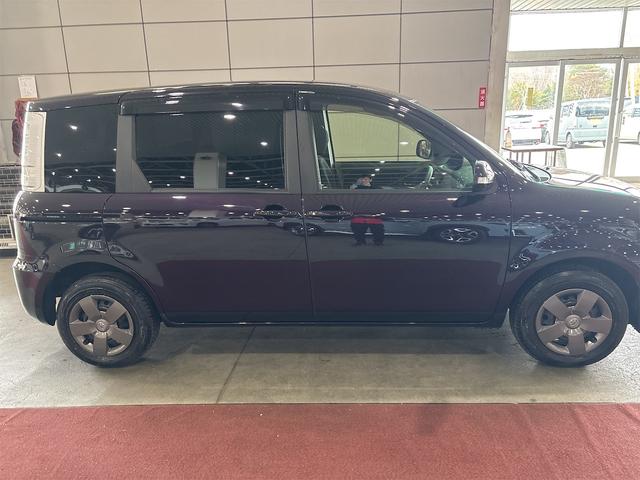 シエンタ ＤＩＣＥ－Ｇ　４ＷＤ　ＥＴＣ　バックカメラ　ナビ　ＴＶ　両側電動スライドドア　ＨＩＤ　キーレスエントリー　電動格納ミラー　後席モニター　ＡＴ　ＵＳＢ　Ｂｌｕｅｔｏｏｔｈ　衝突安全ボディ　ＡＢＳ　エアコン（14枚目）