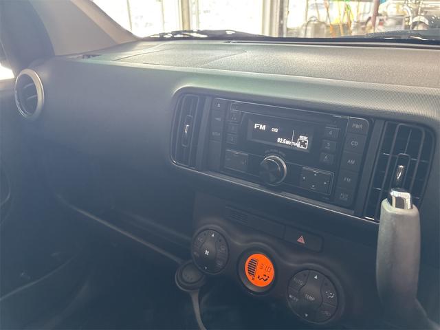 パッソ 1.0X Lパッケージ・キリリ 4WD アルミホイール HID スマートキー 電動格納ミラー CVT 盗難防止システム 衝突安全ボディ ベンチシート ABS ESC CD USB ミュージックプレイヤー接続可 エアコン(4枚目)