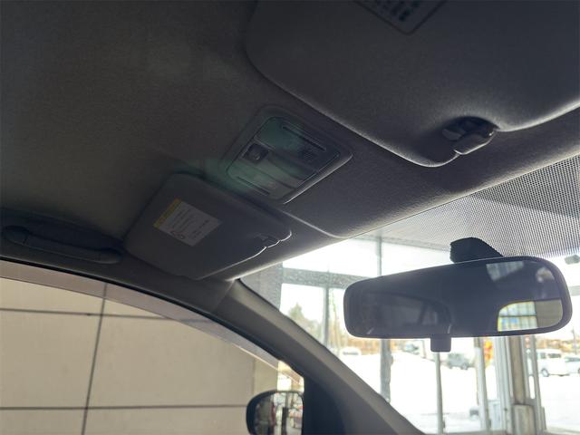 パッソ 1.0X Lパッケージ・キリリ 4WD アルミホイール HID スマートキー 電動格納ミラー CVT 盗難防止システム 衝突安全ボディ ベンチシート ABS ESC CD USB ミュージックプレイヤー接続可 エアコン(22枚目)