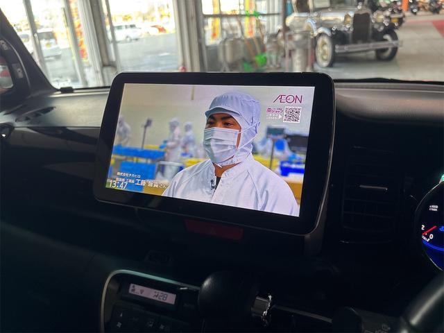 N-BOXカスタム G・ターボLパッケージ 4WD ETC バックカメラ 両側電動スライドドア ナビ TV オートクルーズコントロール HID スマートキー アイドリングストップ 電動格納ミラー シートヒーター ベンチシート CVT(5枚目)