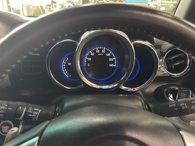 N-BOXカスタム G・ターボLパッケージ 4WD ETC バックカメラ 両側電動スライドドア ナビ TV オートクルーズコントロール HID スマートキー アイドリングストップ 電動格納ミラー シートヒーター ベンチシート CVT(25枚目)