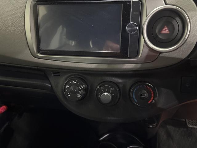 ヴィッツ F 4WD ナビ TV アルミホイール キーレスエントリー 電動格納ミラー CVT 衝突安全ボディ ABS CD DVD再生 Bluetooth エアコン パワーステアリング パワーウィンドウ(8枚目)