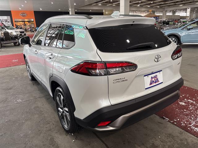 カローラクロス ハイブリッド Z 4WD 全周囲カメラ クリアランスソナー オートクルーズコントロール レーンアシスト パワーシート パークアシスト 衝突被害軽減システム TV オートマチックハイビーム オートライト(17枚目)