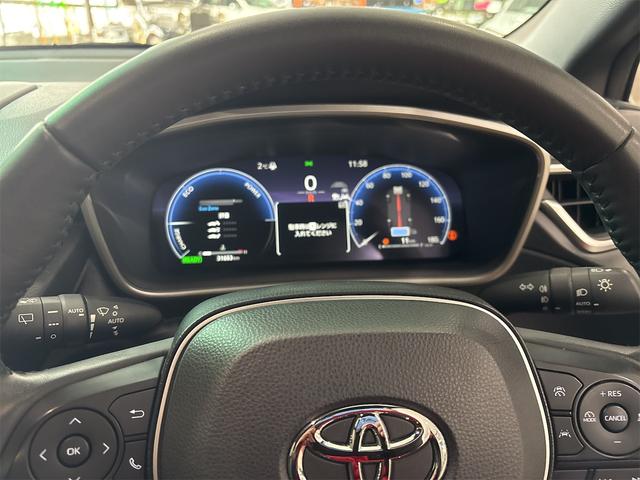 カローラクロス ハイブリッド Z 4WD 全周囲カメラ クリアランスソナー オートクルーズコントロール レーンアシスト パワーシート パークアシスト 衝突被害軽減システム TV オートマチックハイビーム オートライト(35枚目)