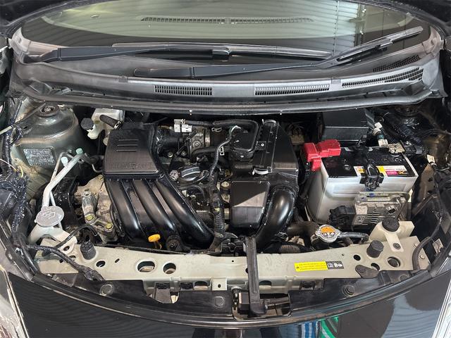 ノート Ｘ　ＦＯＵＲ　ブラックアロー　４ＷＤ　全周囲カメラ　ナビ　ＴＶ　クリアランスソナー　レーンアシスト　衝突被害軽減システム　アルミホイール　スマートキー　電動格納ミラー　ＣＶＴ　盗難防止システム　衝突安全ボディ　ＡＢＳ　ＥＳＣ　ＣＤ（20枚目）