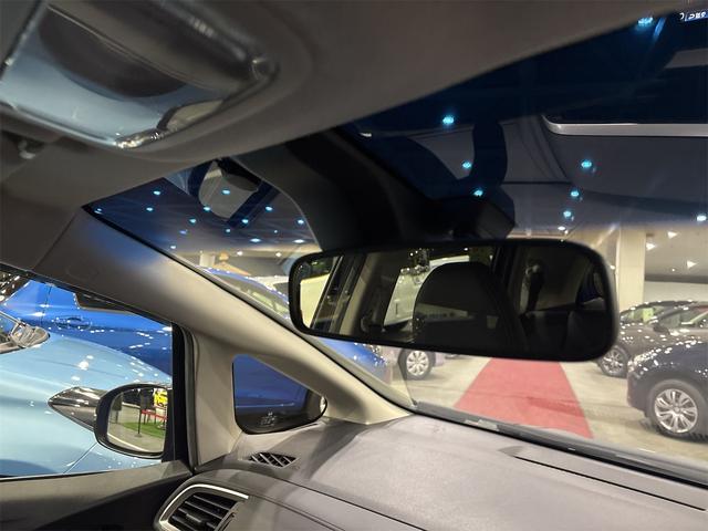 フィットハイブリッド Ｆパッケージ　４ＷＤ　ハイブリッド　バックカメラ　ＴＶ　オートクルーズコントロール　オートライト　スマートキー　アイドリングストップ　電動格納ミラー　ＡＴ　盗難防止システム　衝突安全ボディ　ＣＤ　ＤＶＤ再生　ＵＳＢ（23枚目）