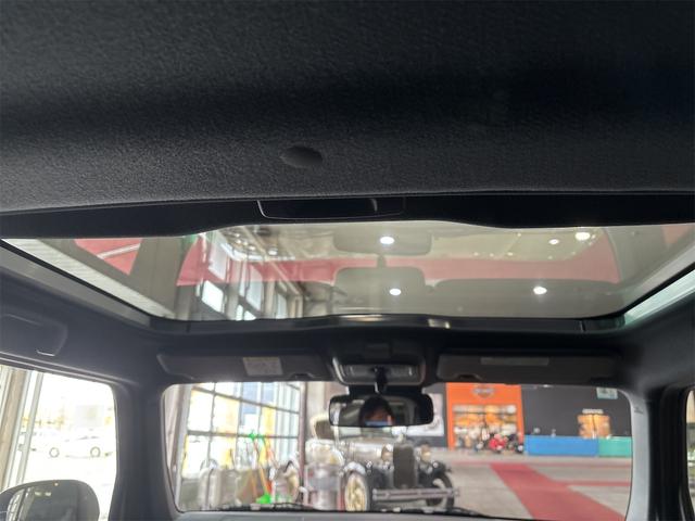 タフト Ｘ　４ＷＤ　バックカメラ　ＴＶ　クリアランスソナー　衝突被害軽減システム　ＬＥＤヘッドランプ　スマートキー　アイドリングストップ　電動格納ミラー　サンルーフ　ＣＶＴ　盗難防止システム　ＡＢＳ　ＥＳＣ　ＣＤ（9枚目）