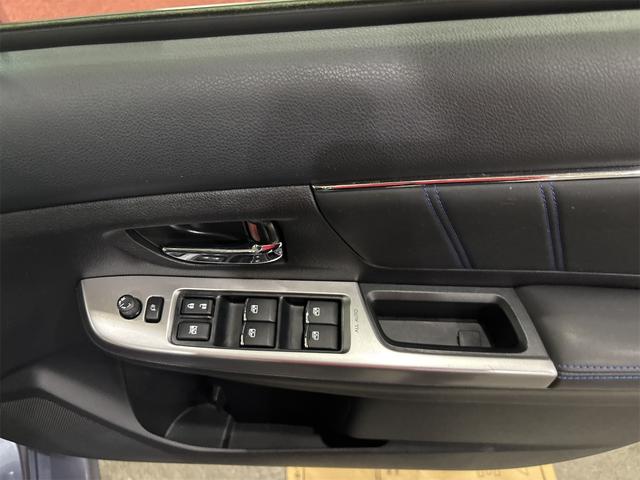 レヴォーグ １．６ＧＴ－Ｓアイサイト　４ＷＤ　ドライブレコーダー　ＥＴＣ　バックカメラ　サイドカメラ　ナビ　ＴＶ　オートクルーズコントロール　レーンアシスト　衝突被害軽減システム　アルミホイール　ＬＥＤヘッドランプ　パワーシート（9枚目）