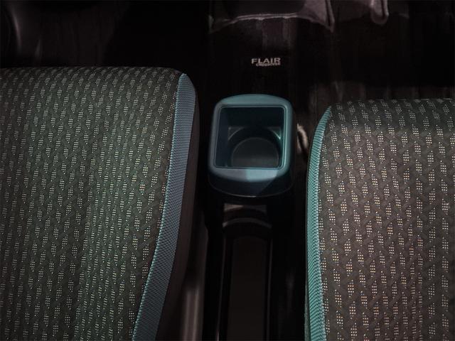 フレアクロスオーバー ハイブリッドＸＳ　４ＷＤ　ドライブレコーダー　バックカメラ　ナビ　ＴＶ　クリアランスソナー　オートクルーズコントロール　レーンアシスト　衝突被害軽減システム　オートライト　ＬＥＤヘッドランプ　スマートキー（24枚目）