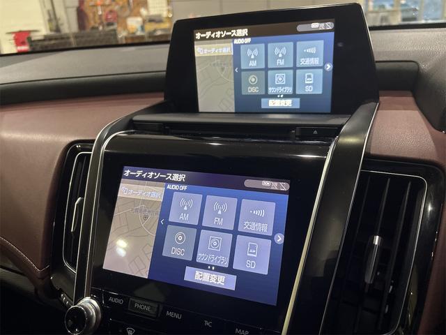 クラウンハイブリッド ＲＳアドバンス　Ｆｏｕｒ　４ＷＤ　ドライブレコーダー　クリアランスソナー　レーンアシスト　オートクルーズコントロール　パークアシスト　衝突被害軽減システム　全周囲カメラ　ナビ　ＴＶ　アルミホイール　オートマチックハイビーム（6枚目）