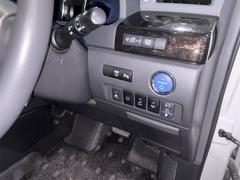 ��������Ӥ��Ƥ�������ǡ����󥸥�λ�ư����ǽ�������Ǥ����ץå��她�����ȤǤ��Τǥ��󥸥�λ�ư��ܥ���򲡤������Ǥ� 7