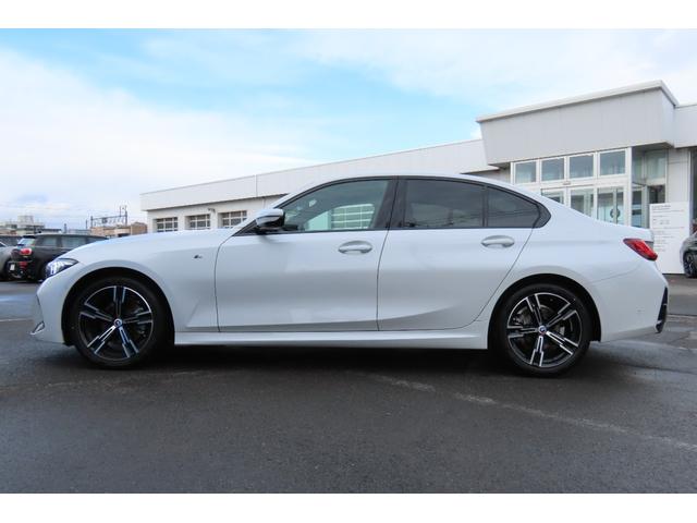 ３シリーズ ３２０ｄ　ｘＤｒｉｖｅ　Ｍスポーツ　元デモカー　後期モデル　カーブドディスプレイ　４ＷＤ　衝突軽減ブレーキ　ＡＣＣ　ＰＤＣセンサー　全方位カメラ　電動テールゲート　ＨＵＤ　シートヒーター　純正１８インチＡＷ　ＥＴＣ２．０（3枚目）