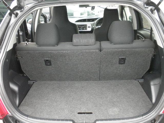 ヴィッツ Ｆ　４ＷＤ・ＦＡＴ・Ｗエアバック・（7枚目）