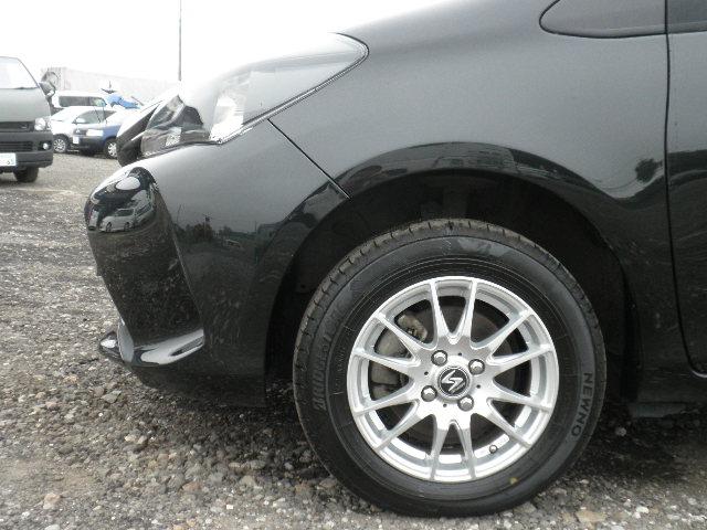 ヴィッツ Ｆ　４ＷＤ・ＦＡＴ・Ｗエアバック・（13枚目）