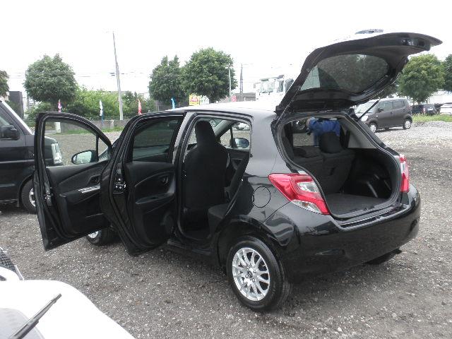 ヴィッツ Ｆ　４ＷＤ・ＦＡＴ・Ｗエアバック・（21枚目）