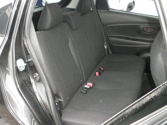 ヴィッツ Ｆ　４ＷＤ・ＦＡＴ・Ｗエアバック・（27枚目）