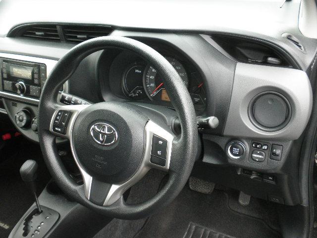 ヴィッツ Ｆ　４ＷＤ・ＦＡＴ・Ｗエアバック・（32枚目）