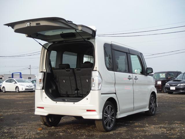 タント カスタムＲＳ　４ＷＤ・ターボ・ナビ・バックカメラ・両側パワースライドドア・スマートキー・キーレス・衝突安全ボディ・盗難防止システム・寒冷地仕様・ベンチシート・Ｂｌｕｅｔｏｏｔｈ接続（56枚目）