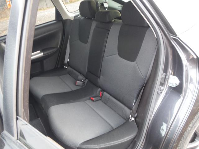 インプレッサ 2.0GT 4WD・ターボ・パワーシート・HID・ターボ・寒冷地仕様・電動格納ミラー・パワーステアリング・パワーウィンドウ・キーレス・スマートキー・衝突安全ボディ・盗難防止システム(68枚目)