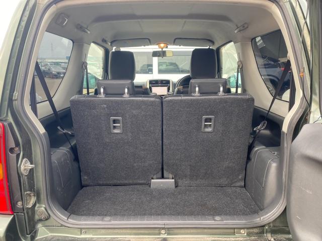 ジムニー ランドベンチャー　４ＷＤ・ＭＴ　５速マニュアル・社外ナビ・バックカメラ（8枚目）