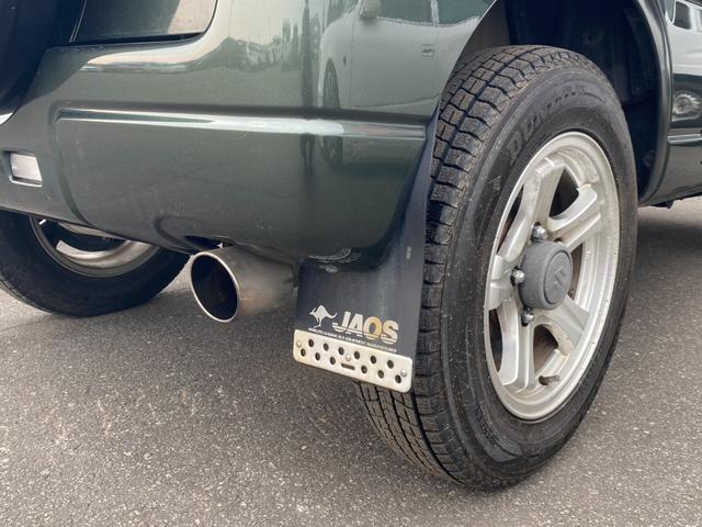 ジムニー ランドベンチャー　４ＷＤ・ＭＴ　５速マニュアル・社外ナビ・バックカメラ（19枚目）