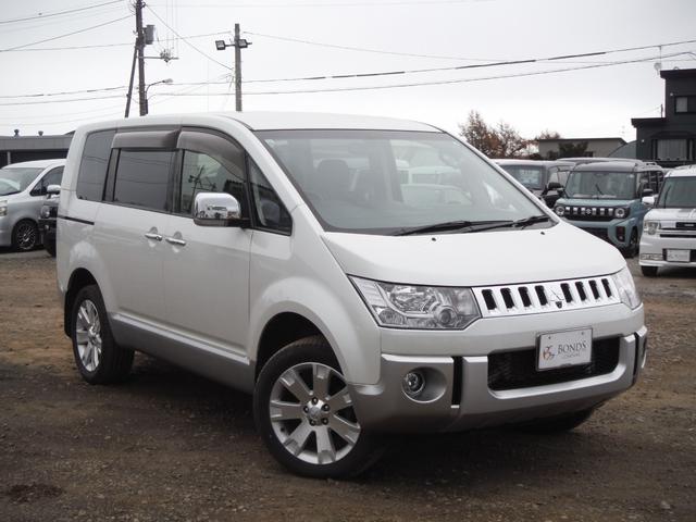 デリカＤ：５ Ｄ　プレミアム　両側パワースライドドア・ディーゼルターボ・４ＷＤ（3枚目）