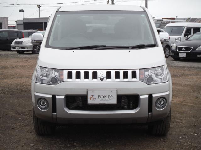 デリカＤ：５ Ｄ　プレミアム　両側パワースライドドア・ディーゼルターボ・４ＷＤ（10枚目）