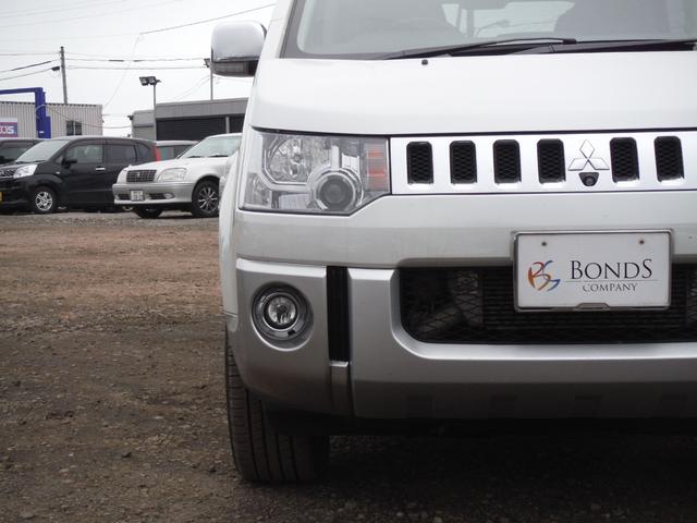 デリカＤ：５ Ｄ　プレミアム　両側パワースライドドア・ディーゼルターボ・４ＷＤ（13枚目）