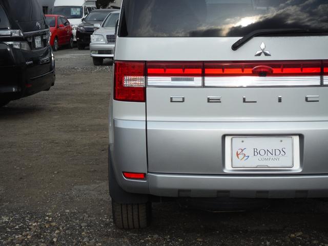 デリカＤ：５ Ｄ　プレミアム　両側パワースライドドア・ディーゼルターボ・４ＷＤ（17枚目）