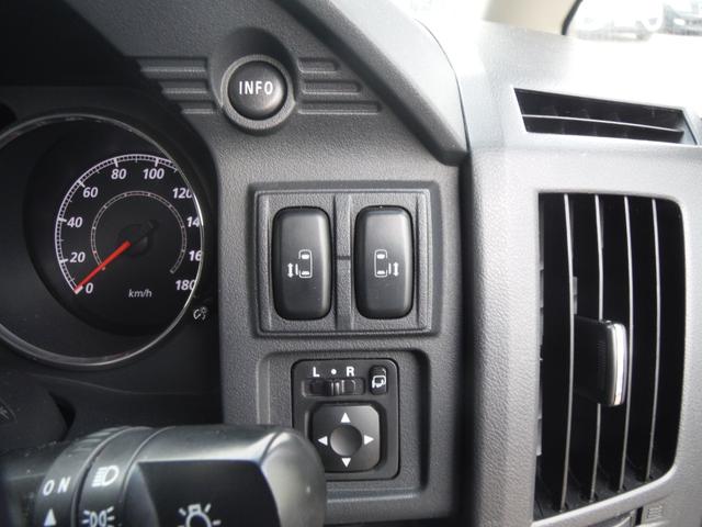 デリカＤ：５ Ｄ　プレミアム　両側パワースライドドア・ディーゼルターボ・４ＷＤ（63枚目）