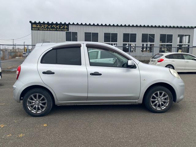 マーチ １２Ｓ　Ｖパッケージ　ナビ・ＴＶ・令和９年６月まで車検あり（31枚目）