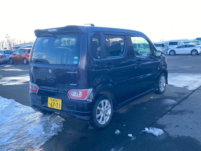 ワゴンR ハイブリッドFZ セーフティパッケージ装着車・ナビ・バックカメラ・プッシュスタート(7枚目)