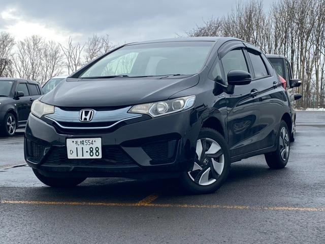 フィットハイブリッド Lパッケージ 4WD・ハイブリッド・ハーフレザーシート・純正エンジンスターター・プッシュスタート(6枚目)