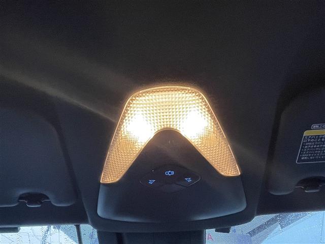 Ｃ－ＨＲ Ｇ－Ｔ　４ＷＤ　フルセグ　メモリーナビ　ＤＶＤ再生　ミュージックプレイヤー接続可　バックカメラ　衝突被害軽減システム　ＥＴＣ　ドラレコ　ＬＥＤヘッドランプ（28枚目）