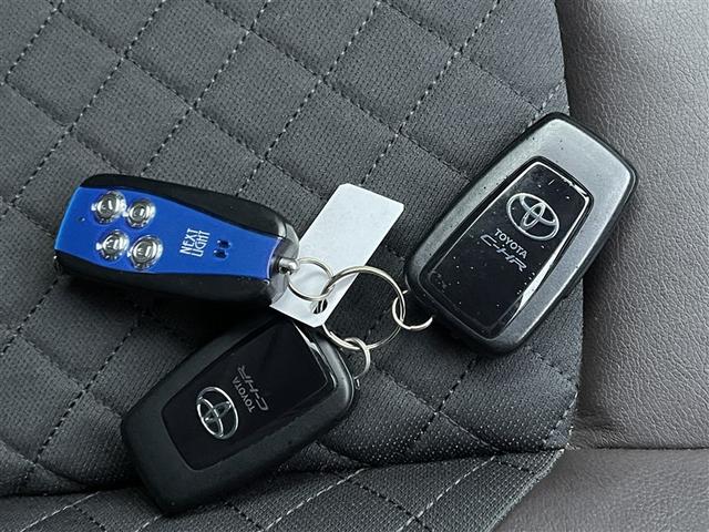 Ｃ－ＨＲ Ｇ－Ｔ　４ＷＤ　フルセグ　メモリーナビ　ＤＶＤ再生　ミュージックプレイヤー接続可　バックカメラ　衝突被害軽減システム　ＥＴＣ　ドラレコ　ＬＥＤヘッドランプ（35枚目）