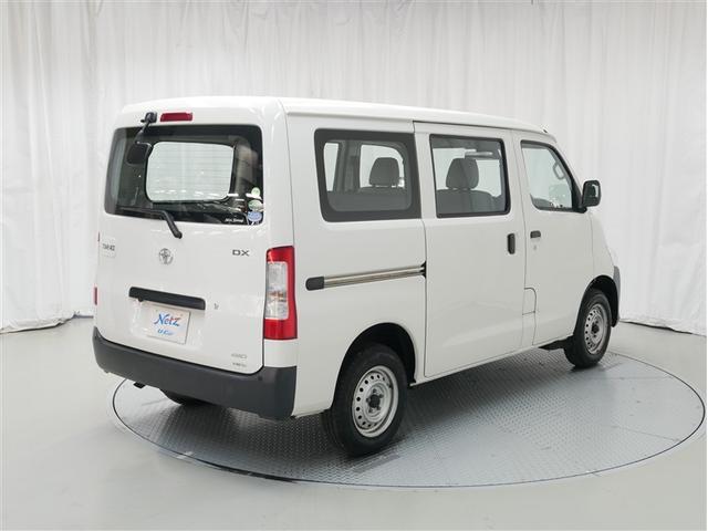 タウンエースバン ＤＸ　４ＷＤ　メモリーナビ　ＤＶＤ再生　ミュージックプレイヤー接続可　バックカメラ　衝突被害軽減システム　ＥＴＣ　ＬＥＤヘッドランプ　記録簿　アイドリングストップ（3枚目）
