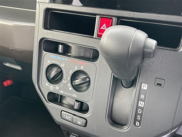 ルーミー Ｘ　４ＷＤ　メモリーナビ　ＤＶＤ再生　ミュージックプレイヤー接続可　バックカメラ　衝突被害軽減システム　ＥＴＣ　電動スライドドア　記録簿　アイドリングストップ（25枚目）