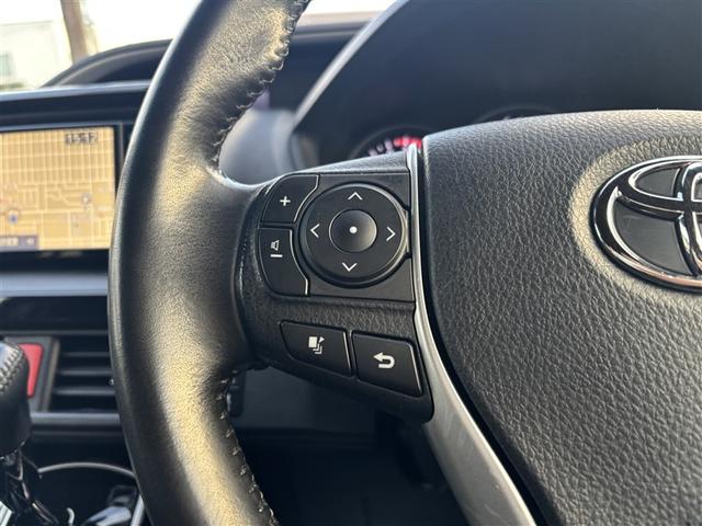 ヴォクシー ＺＳ　煌ＩＩＩ　４ＷＤ　フルセグ　メモリーナビ　ＤＶＤ再生　ミュージックプレイヤー接続可　バックカメラ　衝突被害軽減システム　両側電動スライド　ＬＥＤヘッドランプ　ウオークスルー　乗車定員７人　３列シート　記録簿（14枚目）