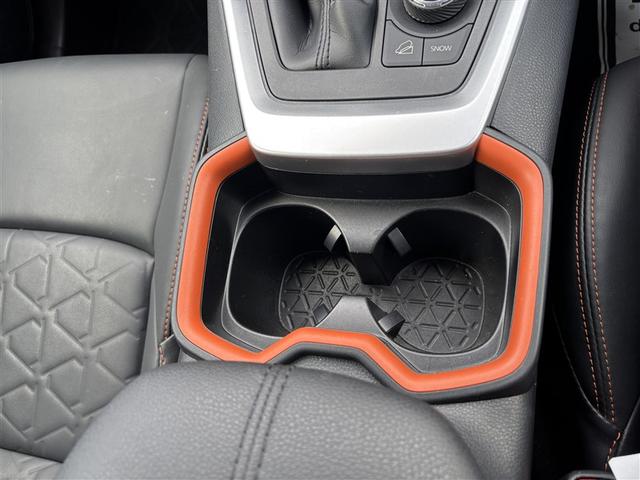 RAV4 アドベンチャー 4WD ミュージックプレイヤー接続可 バックカメラ 衝突被害軽減システム LEDヘッドランプ ワンオーナー(14枚目)