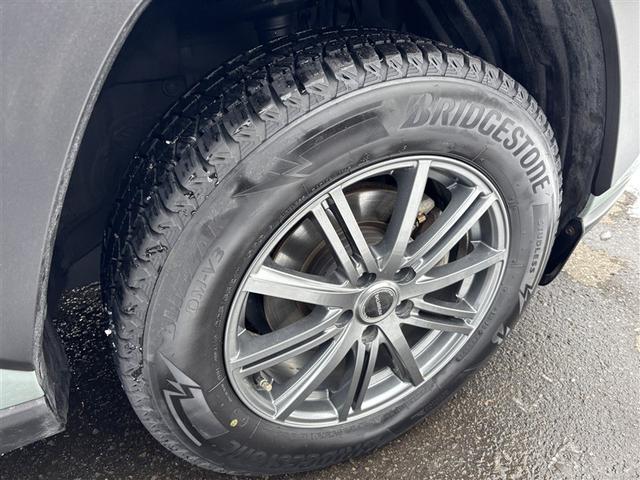 RAV4 アドベンチャー 4WD ミュージックプレイヤー接続可 バックカメラ 衝突被害軽減システム LEDヘッドランプ ワンオーナー(17枚目)