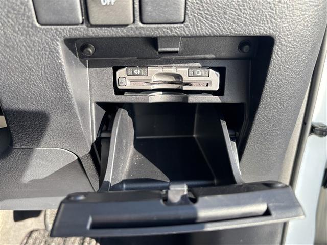 ヴェルファイア ２．５Ｘ　４ＷＤ　フルセグ　メモリーナビ　ＤＶＤ再生　ミュージックプレイヤー接続可　後席モニター　バックカメラ　ＥＴＣ　両側電動スライド　ＬＥＤヘッドランプ　乗車定員８人　３列シート　記録簿（13枚目）