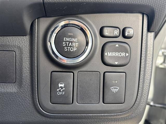 ウィッシュ １．８Ｇ　４ＷＤ　フルセグ　メモリーナビ　ＤＶＤ再生　ミュージックプレイヤー接続可　バックカメラ　ドラレコ　ＨＩＤヘッドライト　乗車定員７人　３列シート　ワンオーナー（9枚目）