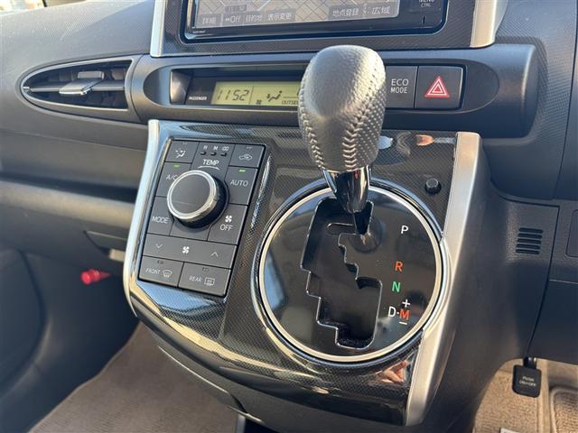 ウィッシュ １．８Ｇ　４ＷＤ　フルセグ　メモリーナビ　ＤＶＤ再生　ミュージックプレイヤー接続可　バックカメラ　ドラレコ　ＨＩＤヘッドライト　乗車定員７人　３列シート　ワンオーナー（13枚目）