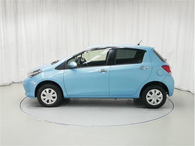 ヴィッツ １．３Ｆ　ＬＥＤエディション　４ＷＤ　ミュージックプレイヤー接続可　衝突被害軽減システム　ＬＥＤヘッドランプ　ワンオーナー　記録簿（2枚目）