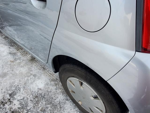 エッセ エコ マニュアル 2WD(11枚目)