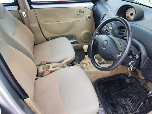 エッセ エコ マニュアル 2WD(16枚目)